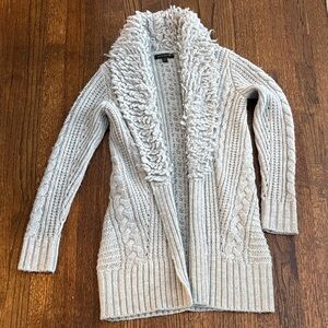 Banana Republic Women's Gray Cable Knit wool Sweater